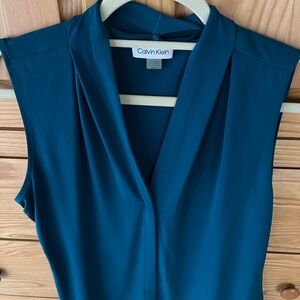 Calvin Klein Deep Blue Top Large
